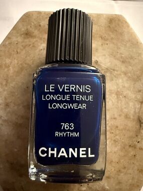 CHANEL Le Vernis Nail Polish 763 Rhythm - Deep dark Blue